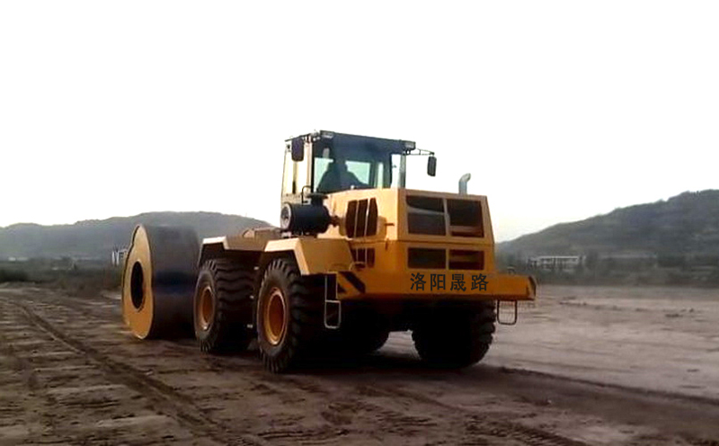 YCT25冲击压路机