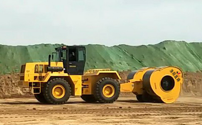 冲击式压路机 冲击式压路机